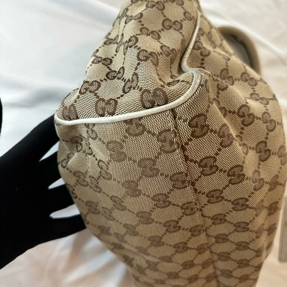 Gucci handbag - Picture 6 of 10